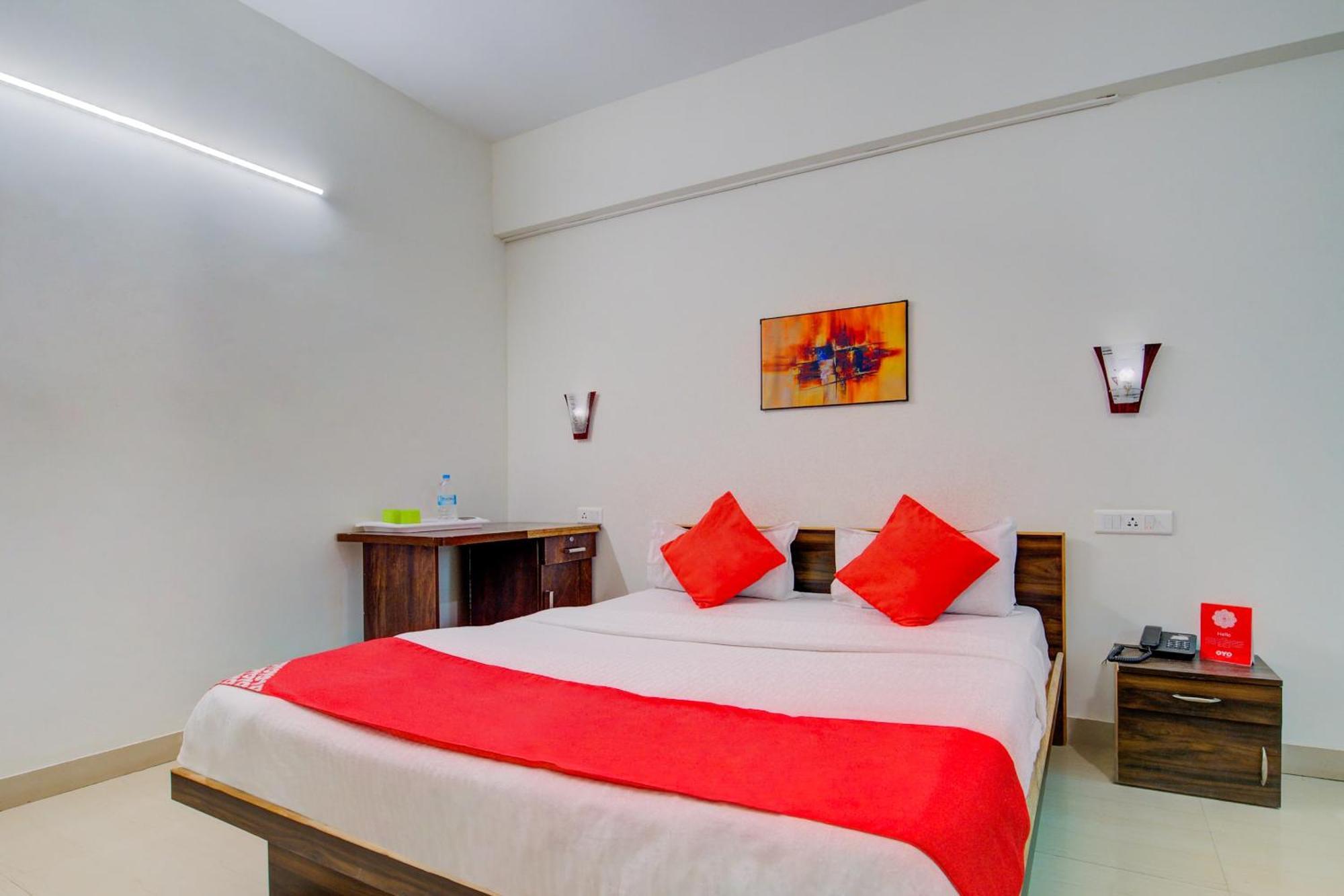 Hotel O Sairaj Lodge Meribel Village Экстерьер фото